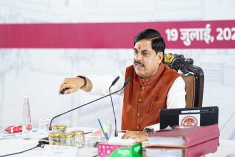 राज्य-सरकार-हर-परिस्थिति-में-किसानों-के-साथ-है-:-मुख्यमंत्री-डॉ.-यादव