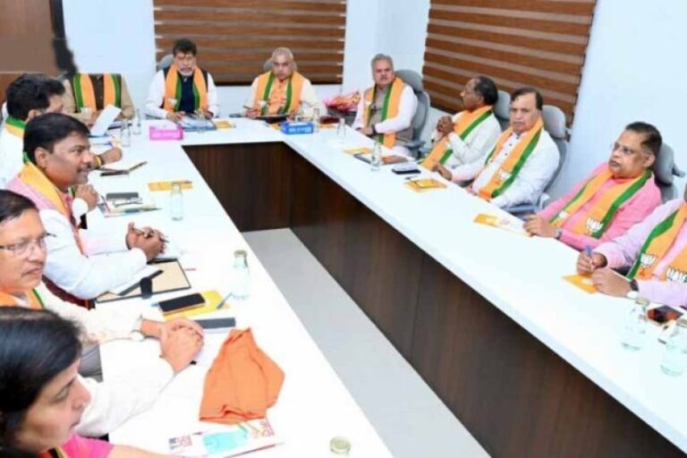cg-भाजपा-कोर-ग्रुप-की-अहम-बैठक,-2028-विधानसभा-चुनाव-और-संगठनात्मक-कार्यक्रमों-पर-बनी-रणनीति