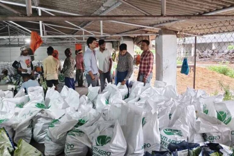cg-में-कृषि-विभाग-की-बड़ी-कार्रवाई,-अवैध-भंडारण-और-पैकेजिंग-यूनिट-पर-छापा,-गोदाम-सील