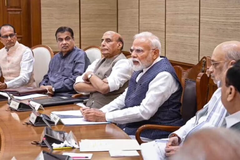 पेपर-लीक-पर-सरकार-का-सबसे-बड़ा-एक्शन!-10-साल-की-जेल,-₹10-करोड़-जुर्माना,-नए-कानून-को-कैबिनेट-की-मंजूरी